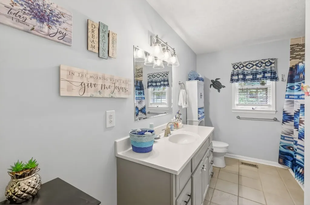 1107 Wilson Avenue Tullahoma TN 37388