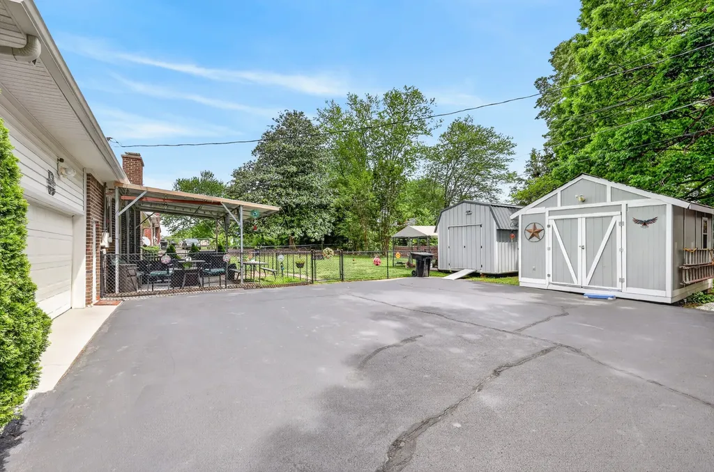 1107 Wilson Avenue Tullahoma TN 37388