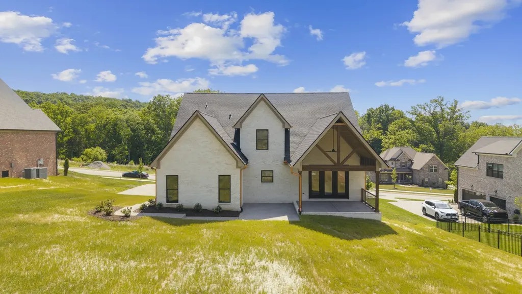 4016 Mandrake Place #170 Lebanon TN 37087