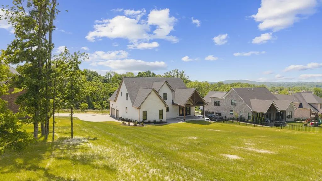 4016 Mandrake Place #170 Lebanon TN 37087