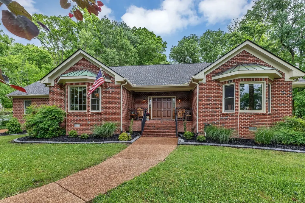 5087 Saddleview Drive Franklin TN 37067