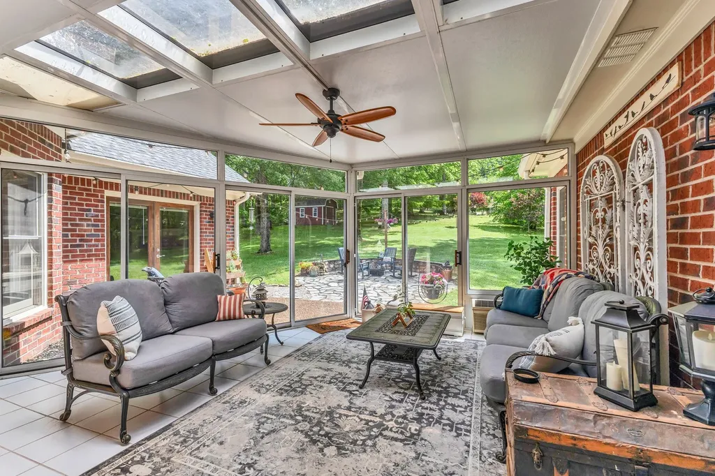 5087 Saddleview Drive Franklin TN 37067