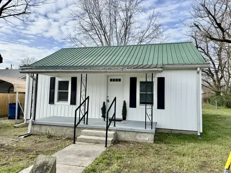 612 Maple Street Manchester TN 37355