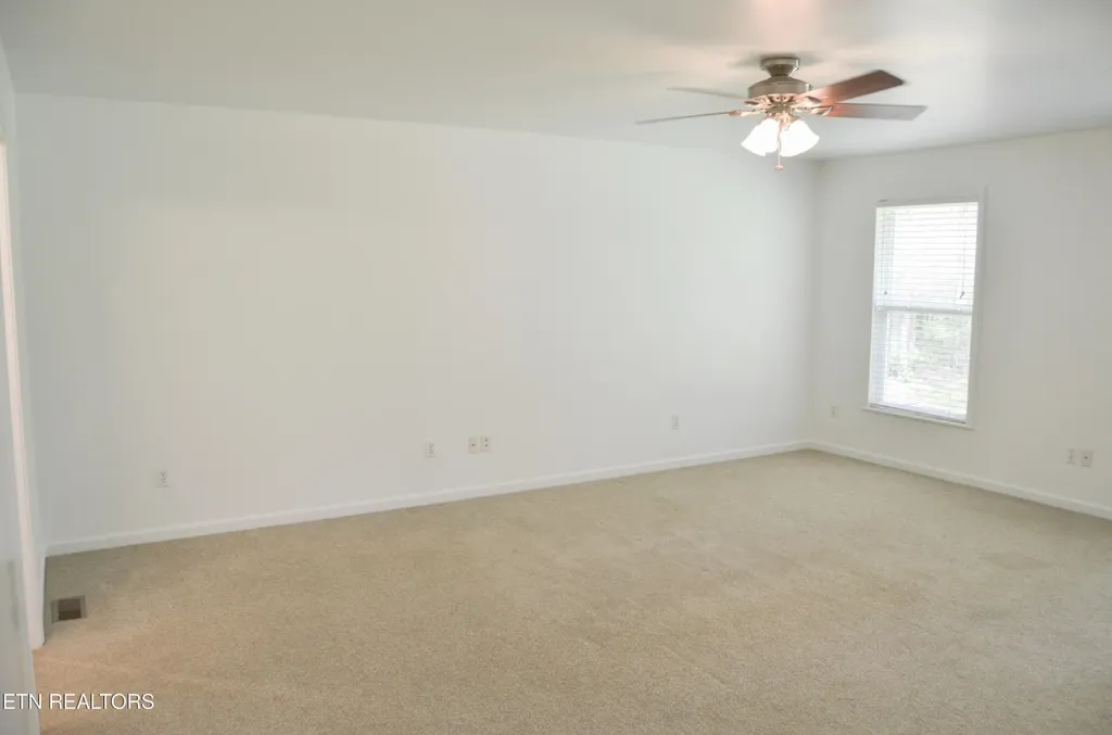 329 Hilltop Drive Crossville TN 38555