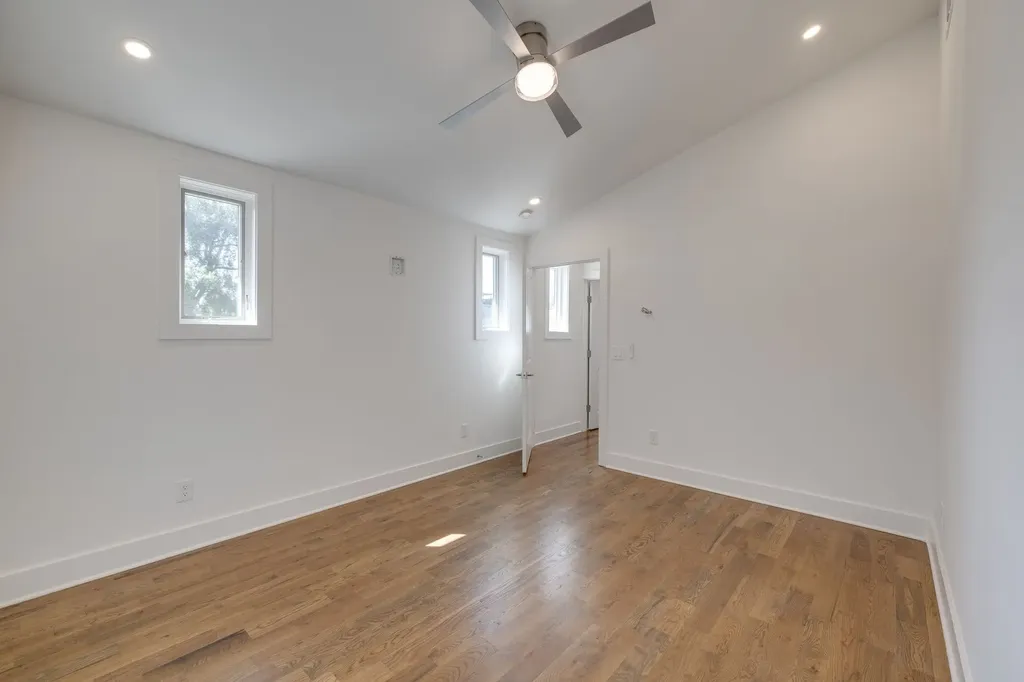 1711 5th Ave, N Nashville TN 37208