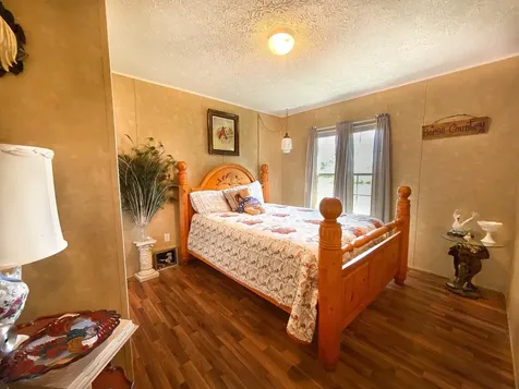 1260 Toy Denny Road Bradyville TN 37026