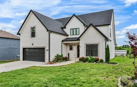 1298 Highgrove Lane Clarksville TN 37043