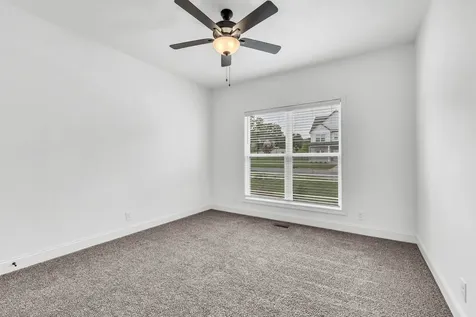 1298 Highgrove Lane Clarksville TN 37043