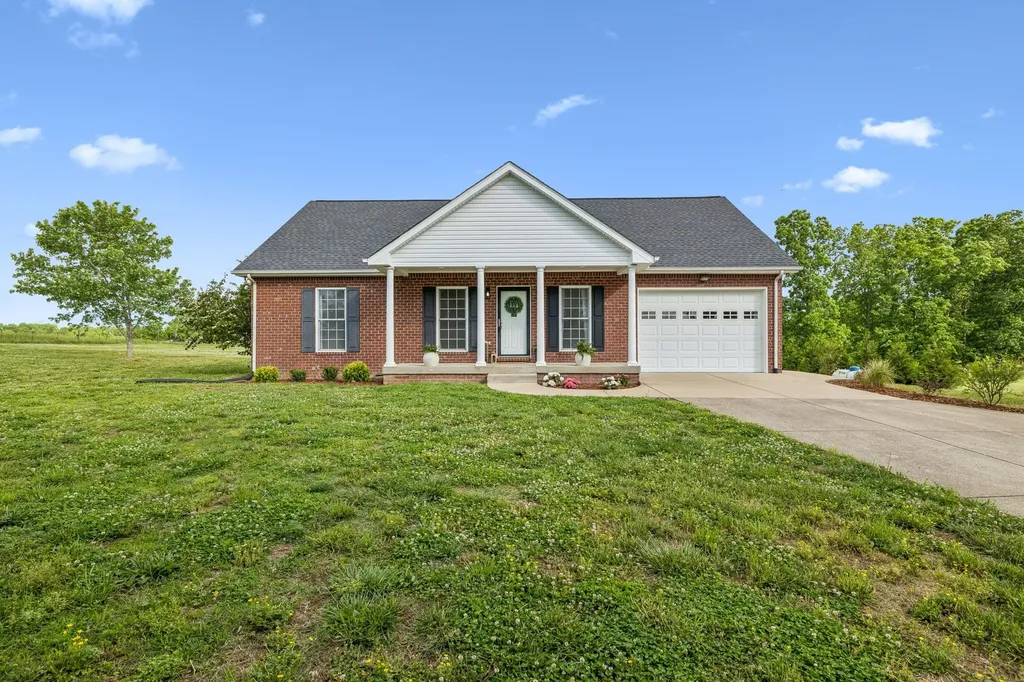 7899 W Lick Creek Road Primm Springs TN 38476