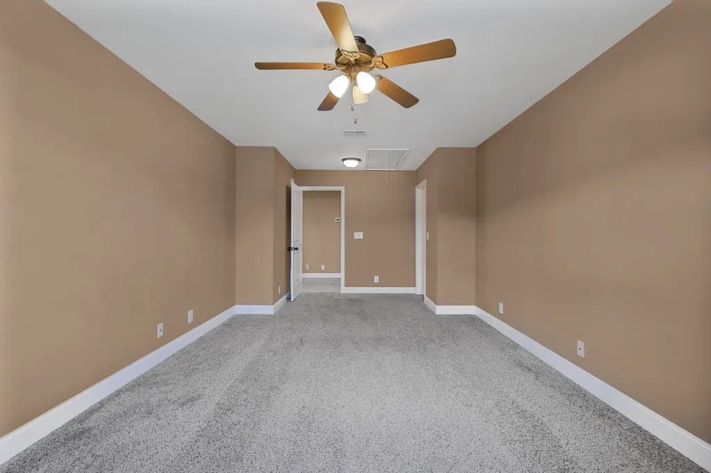 995 Terraceside Circle Clarksville TN 37040