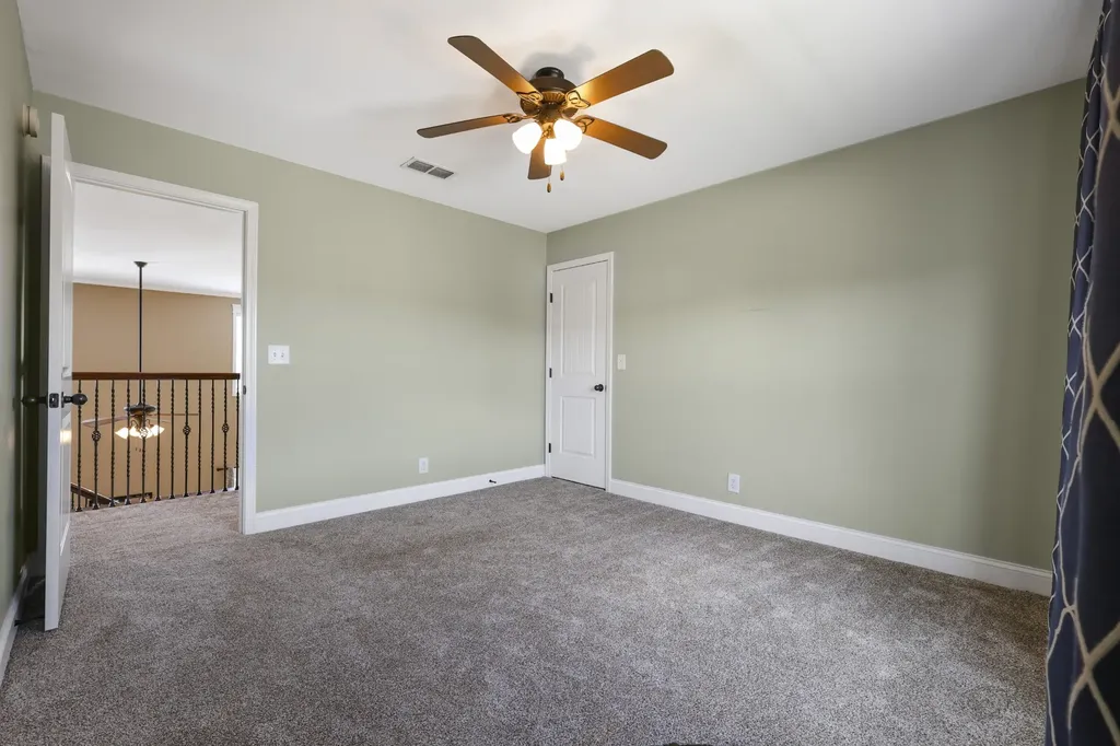 995 Terraceside Circle Clarksville TN 37040
