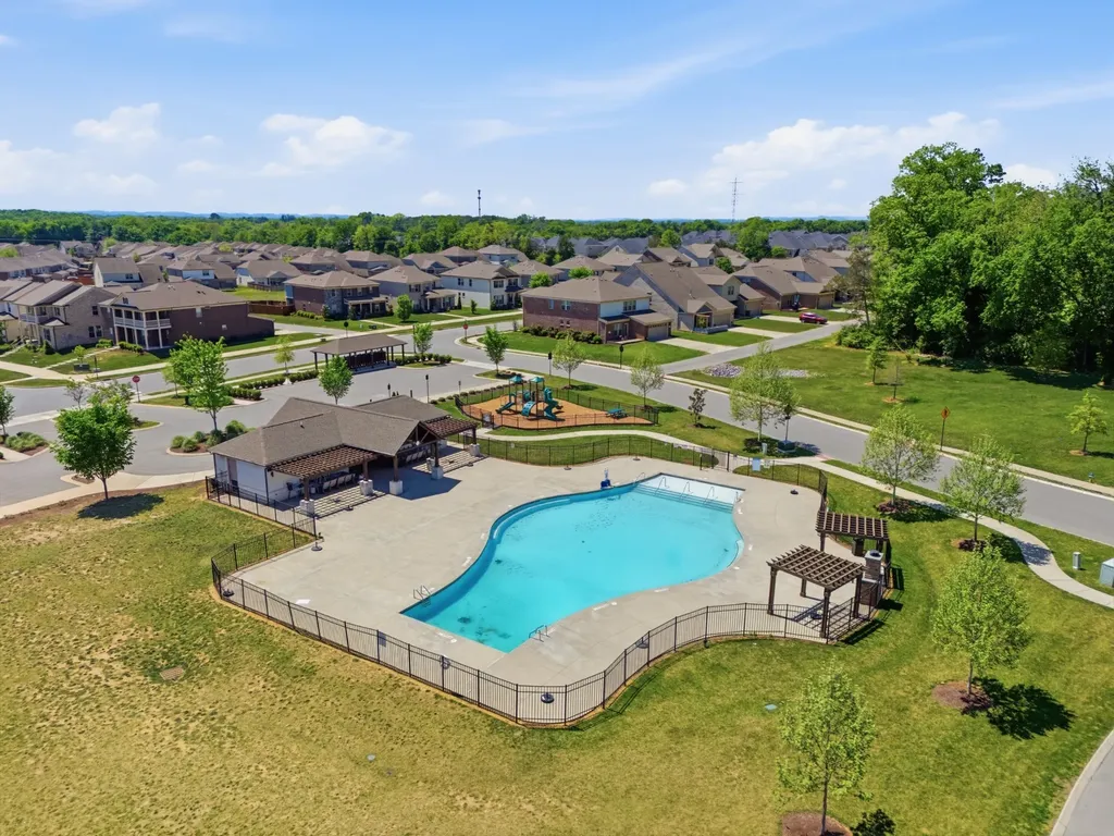 806 Chalkstone Lane Mount Juliet TN 37122