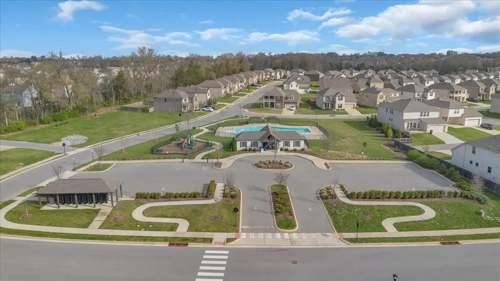 806 Chalkstone Lane Mount Juliet TN 37122