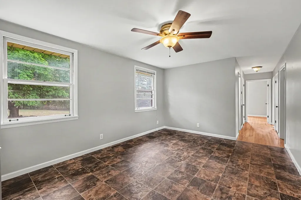 246 Sterling Road Hendersonville TN 37075
