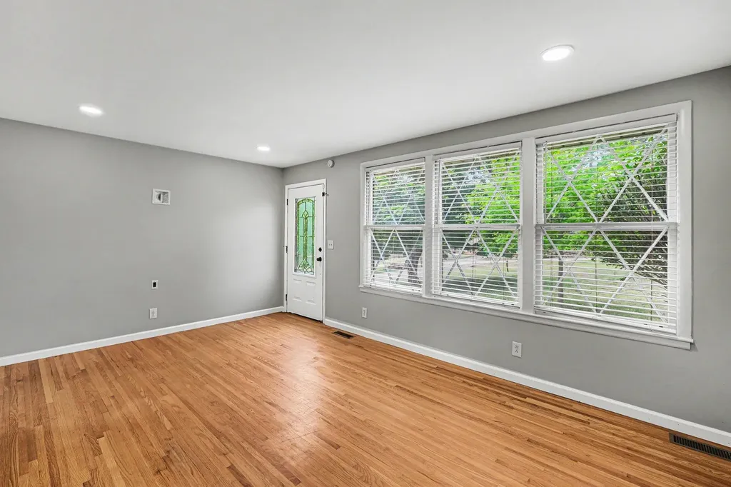 246 Sterling Road Hendersonville TN 37075