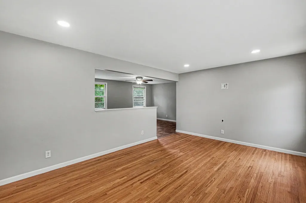246 Sterling Road Hendersonville TN 37075