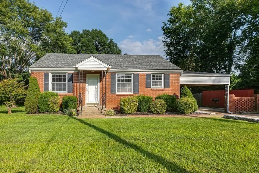 1335 Adams Street Franklin TN 37064