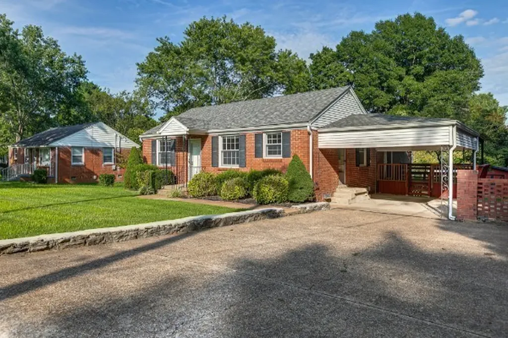 1335 Adams Street Franklin TN 37064