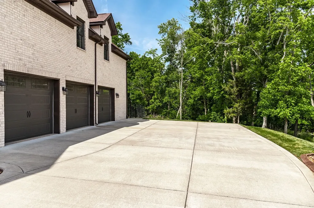 1020 Morchella Private Way Hendersonville TN 37075