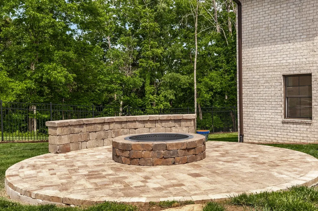 1020 Morchella Private Way Hendersonville TN 37075