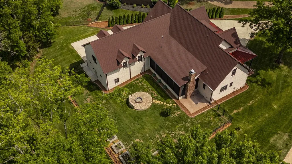 1020 Morchella Private Way Hendersonville TN 37075