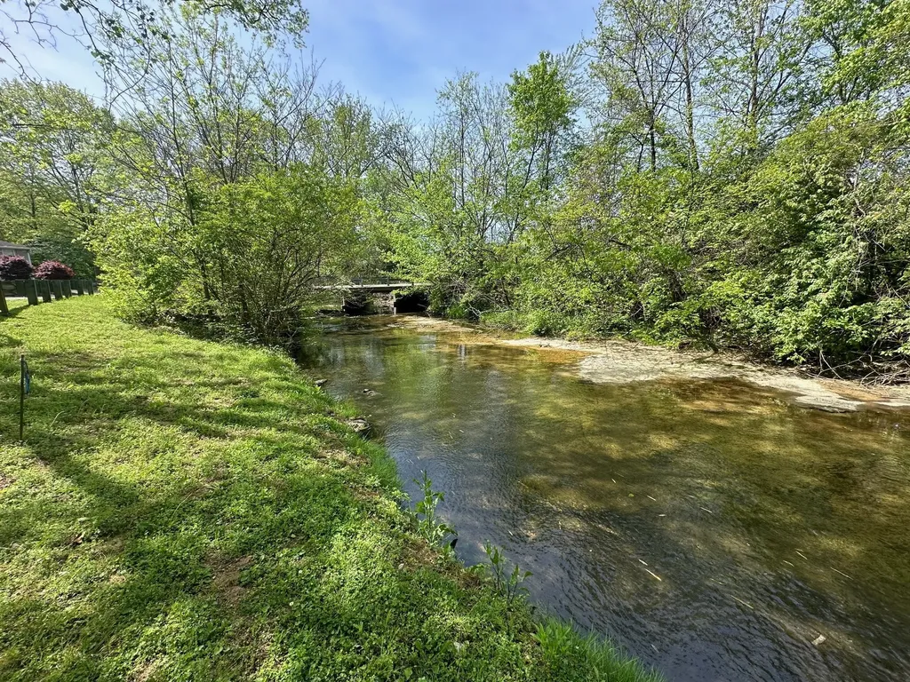 1014 Creekside Drive Goodlettsville TN 37072