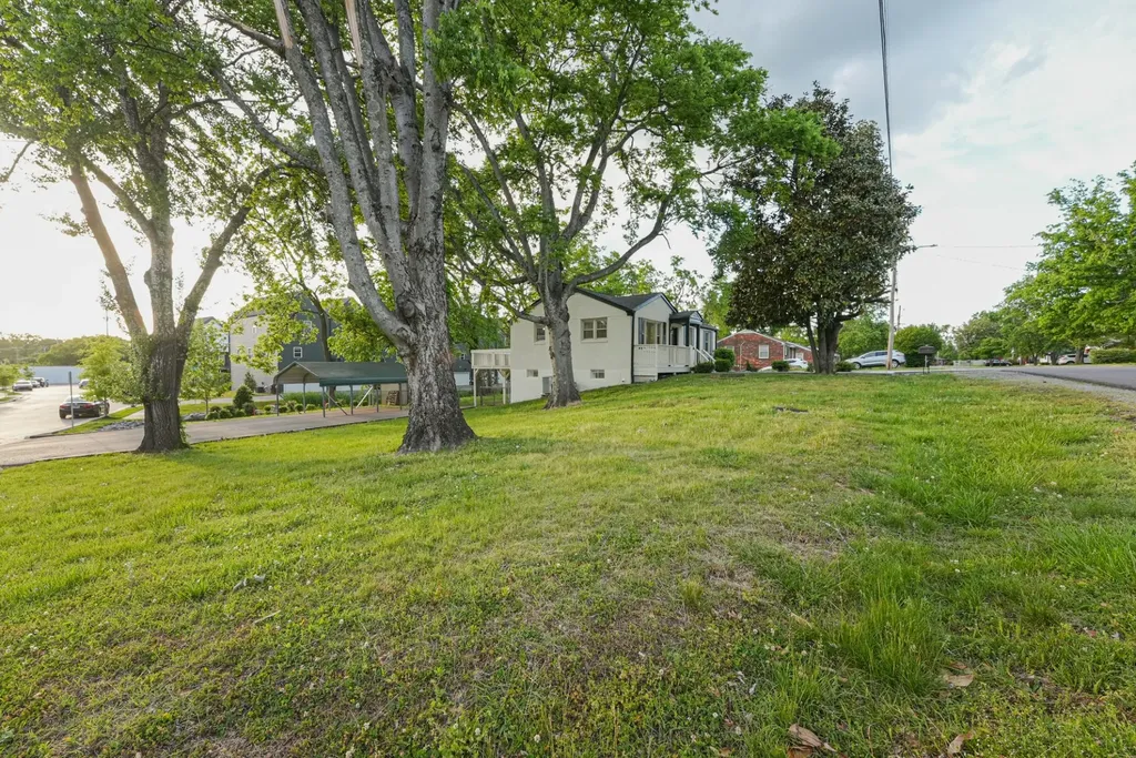 126 Donelsonwood Drive Nashville TN 37214