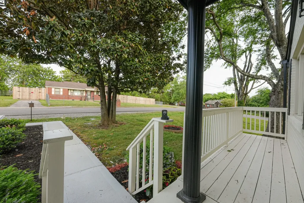 126 Donelsonwood Drive Nashville TN 37214