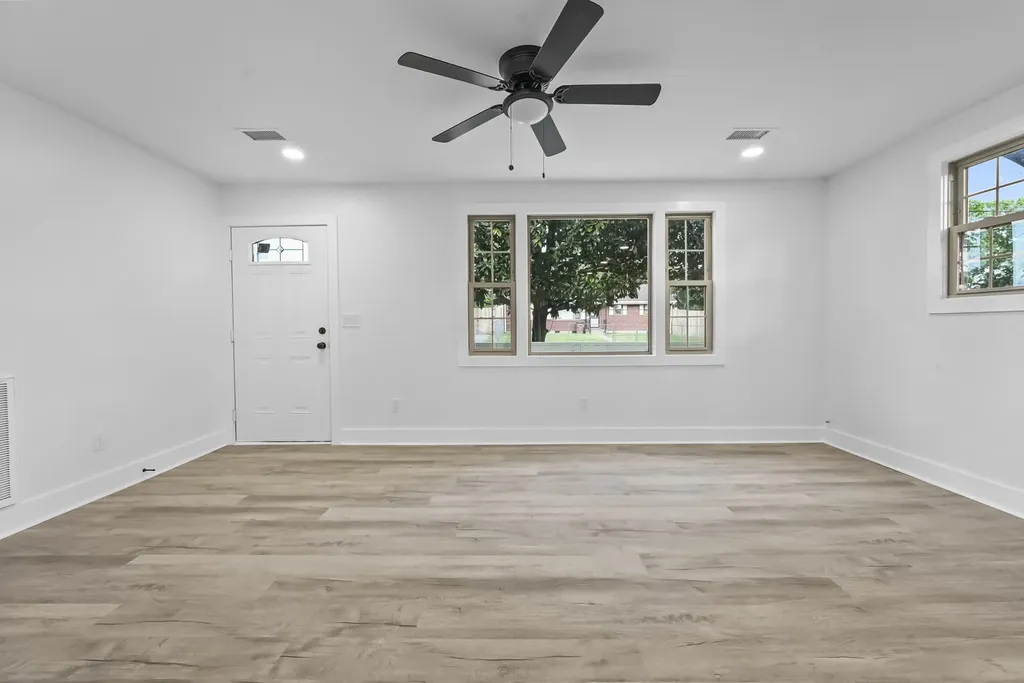 126 Donelsonwood Drive Nashville TN 37214