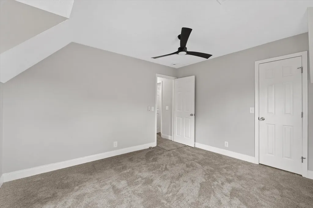 1920 Meadow Cliff Drive Nashville TN 37210