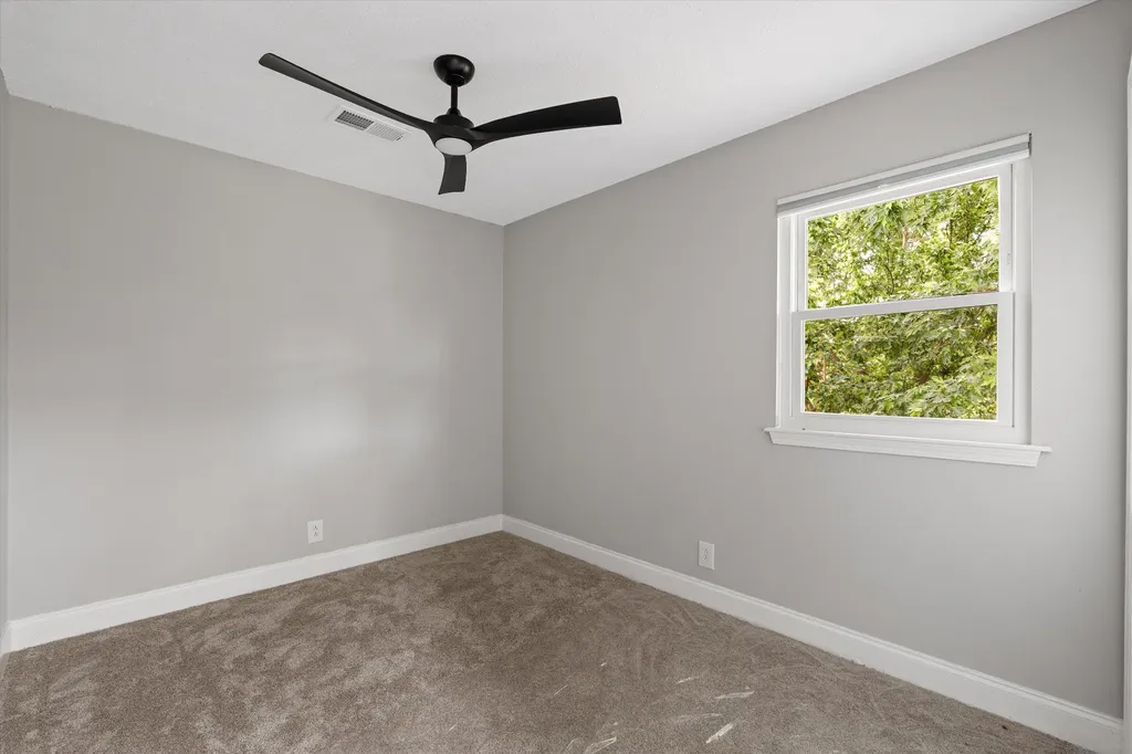 1920 Meadow Cliff Drive Nashville TN 37210
