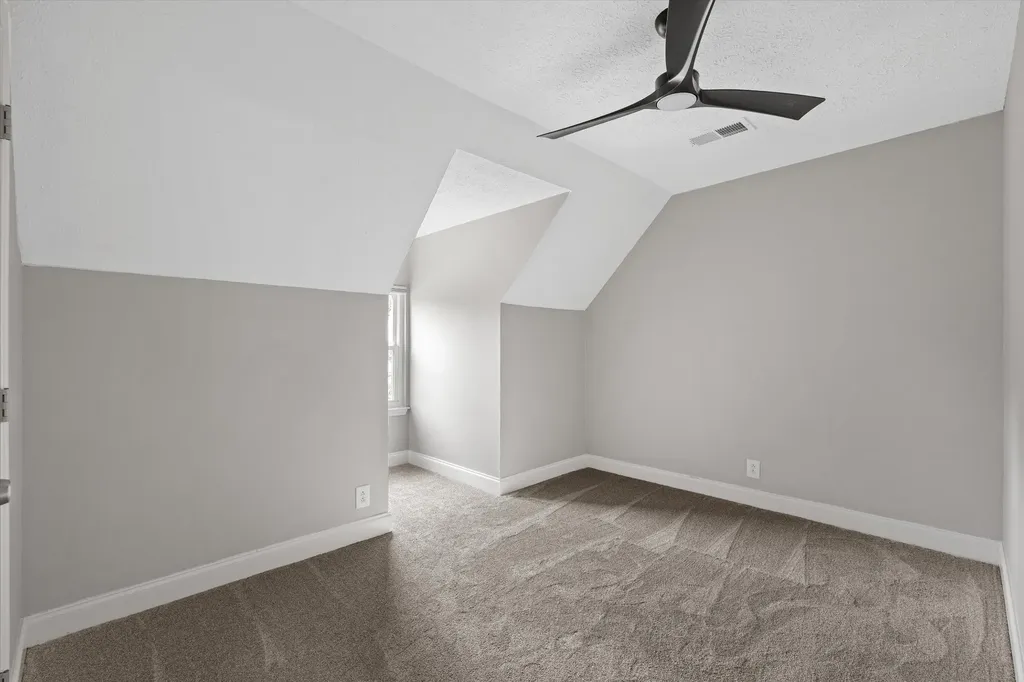 1920 Meadow Cliff Drive Nashville TN 37210