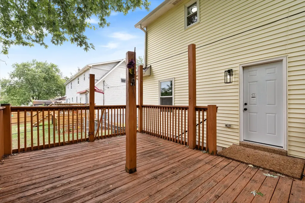 1920 Meadow Cliff Drive Nashville TN 37210