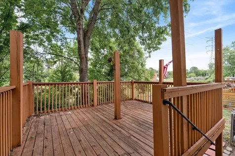 1920 Meadow Cliff Drive Nashville TN 37210