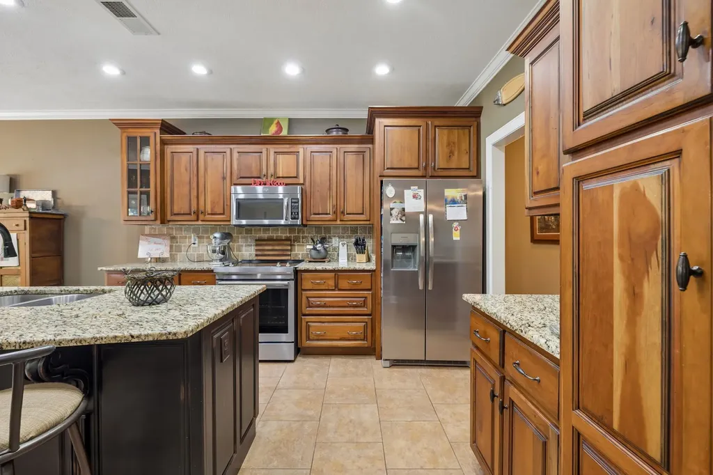 145 Airport Court Waverly TN 37185