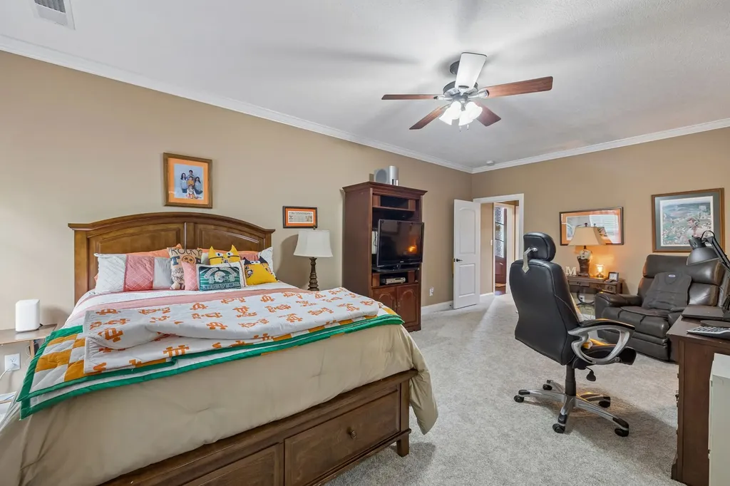 145 Airport Court Waverly TN 37185