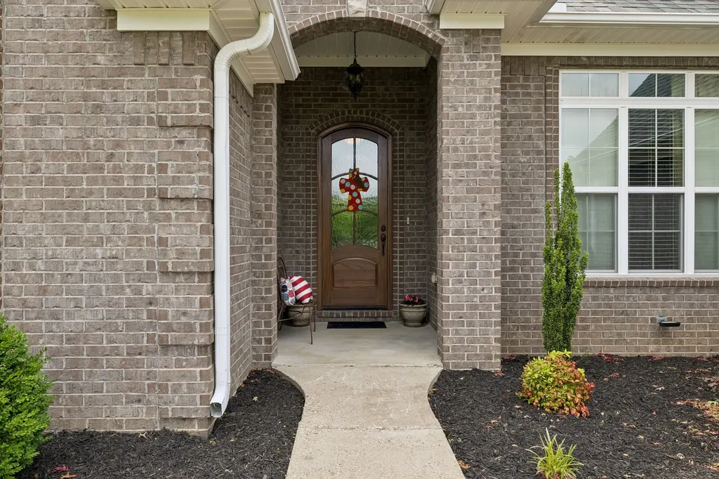 145 Airport Court Waverly TN 37185