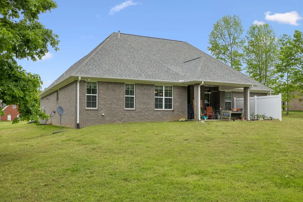 145 Airport Court Waverly TN 37185