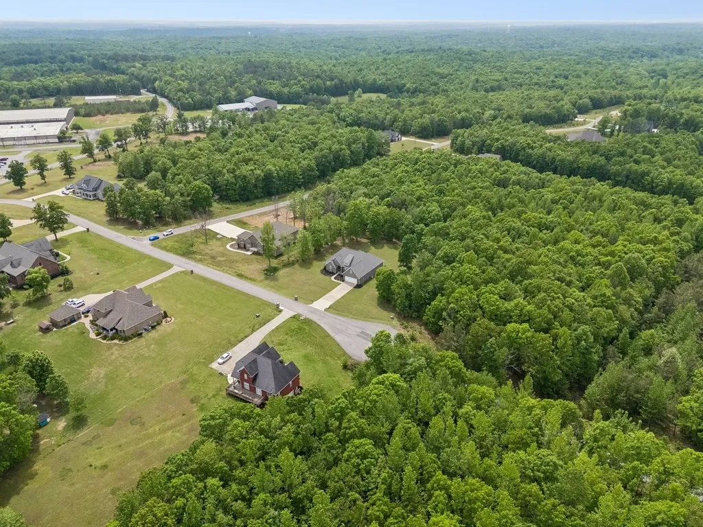 145 Airport Court Waverly TN 37185