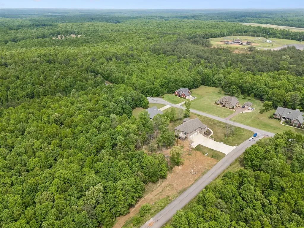 145 Airport Court Waverly TN 37185