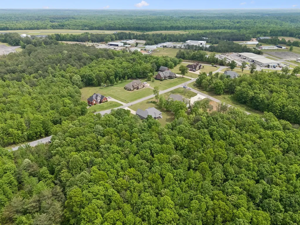 145 Airport Court Waverly TN 37185