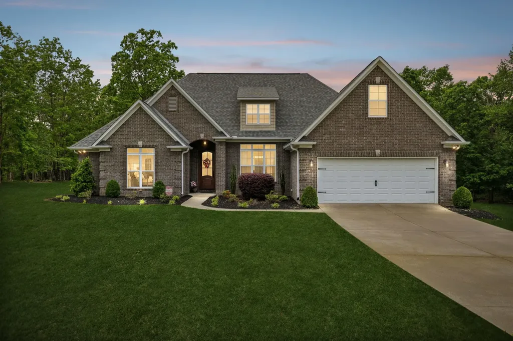 145 Airport Court Waverly TN 37185
