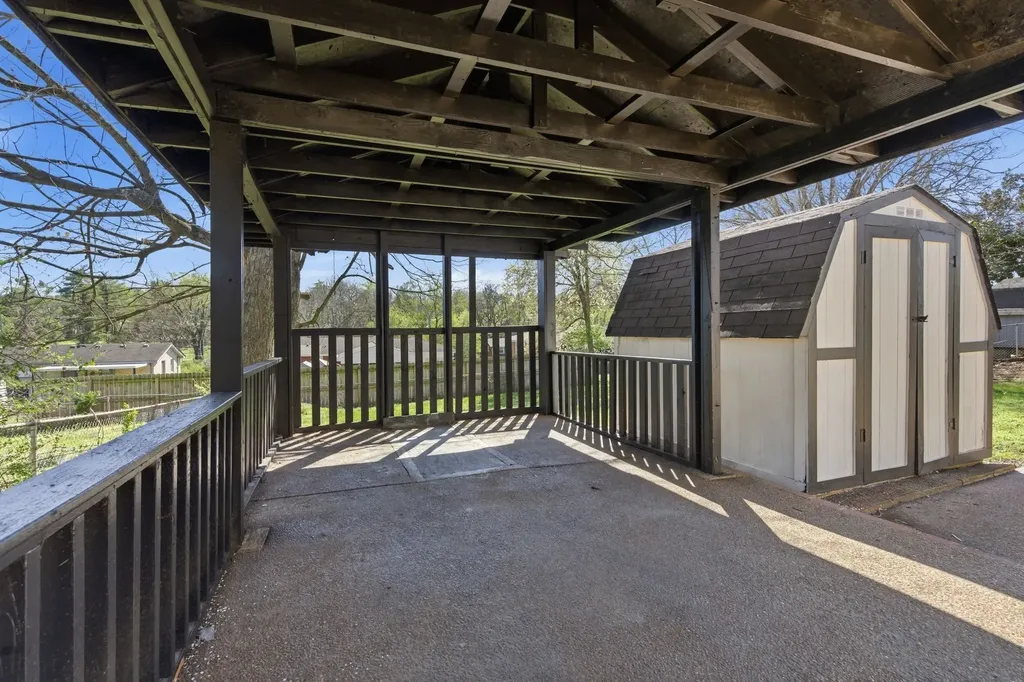 5015 Bonnahill Drive Hermitage TN 37076