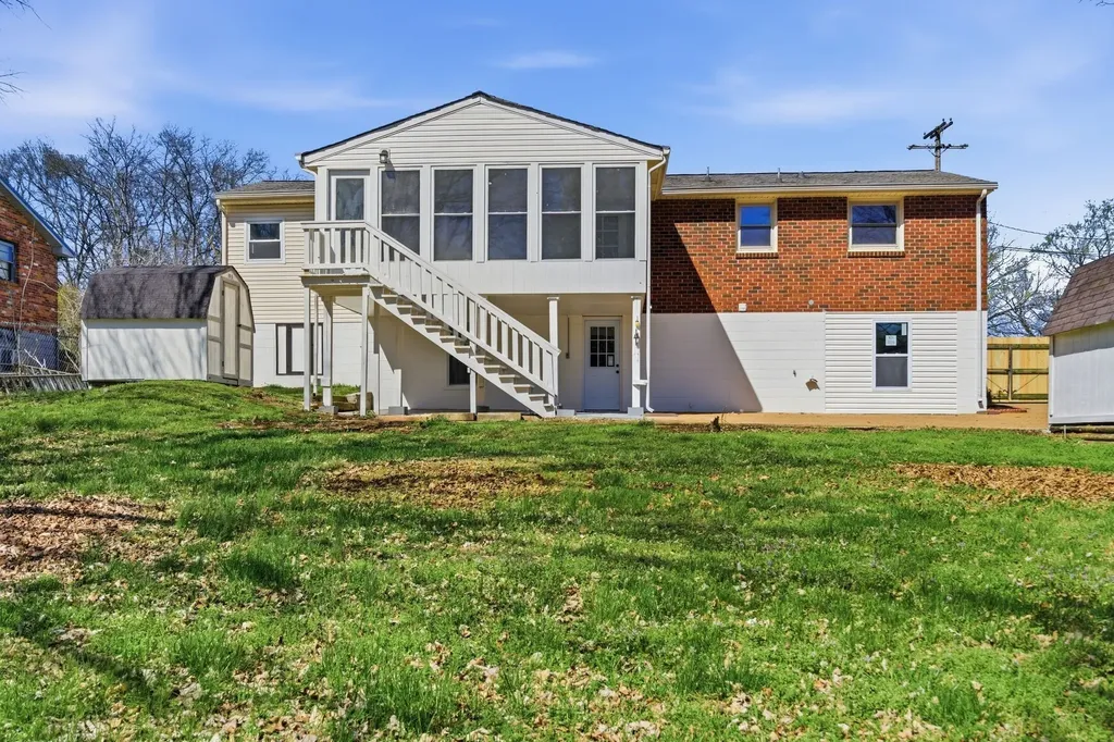 5015 Bonnahill Drive Hermitage TN 37076