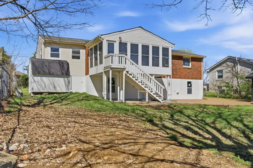 5015 Bonnahill Drive Hermitage TN 37076