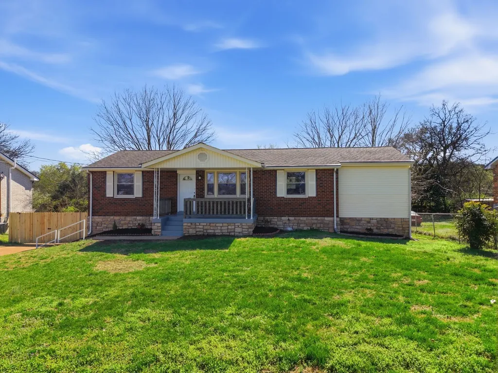 5015 Bonnahill Drive Hermitage TN 37076