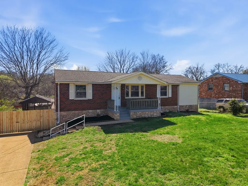 5015 Bonnahill Drive Hermitage TN 37076