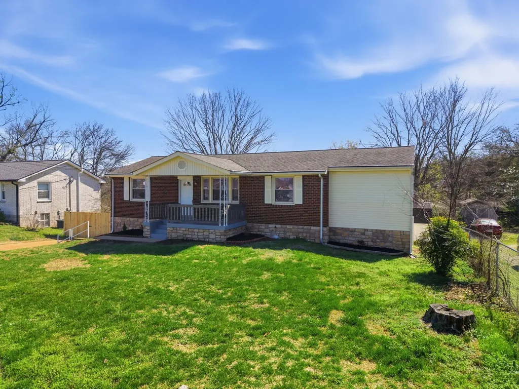 5015 Bonnahill Drive Hermitage TN 37076