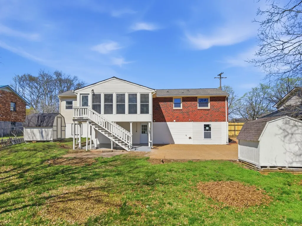 5015 Bonnahill Drive Hermitage TN 37076