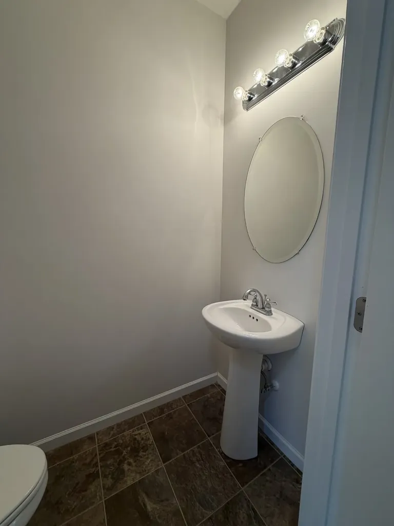 2417 New Holland Circle Murfreesboro TN 37128